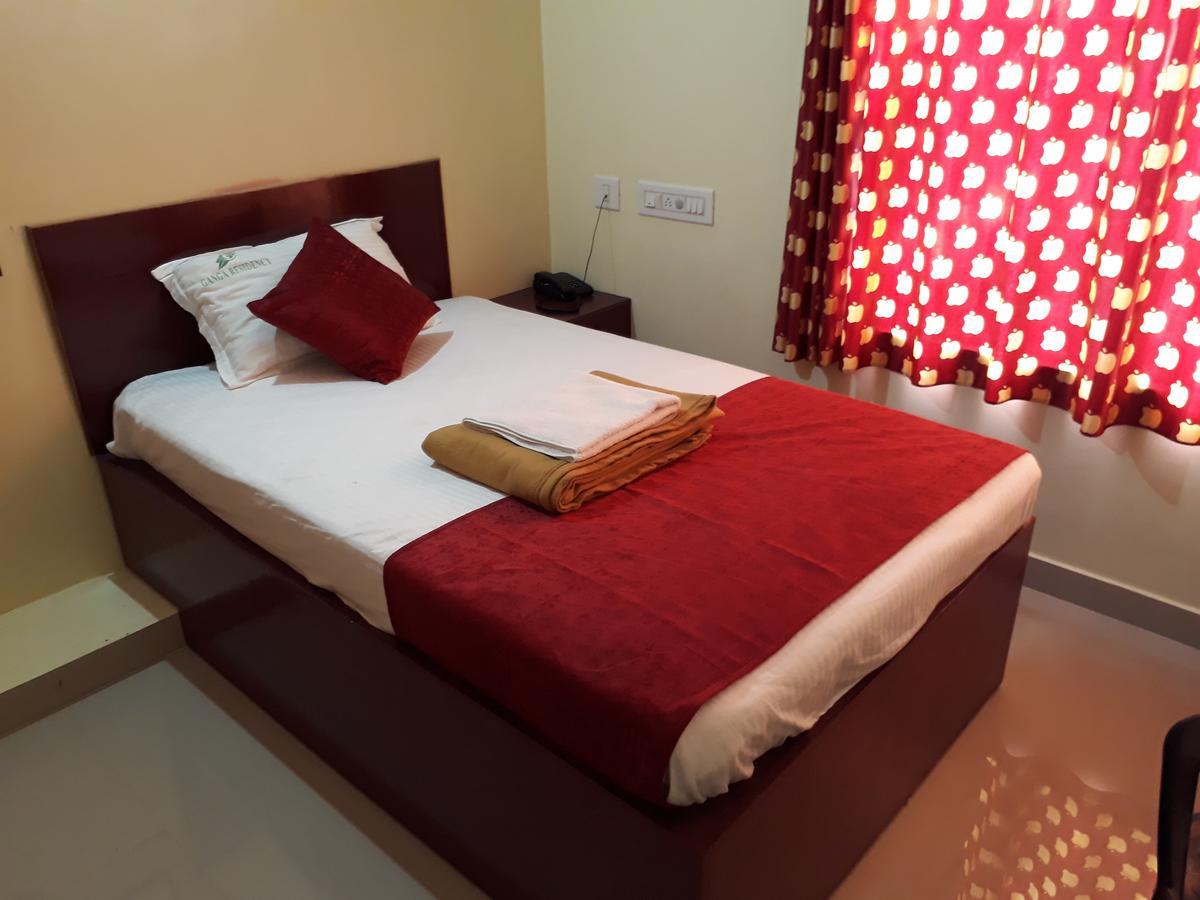 Hotel Ganga Residency Kuzhittura ภายนอก รูปภาพ